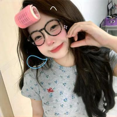有色彩的女子